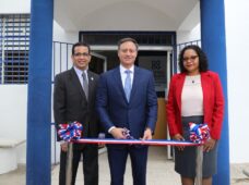 Jean Rodríguez entrega Fiscalía Comunitaria de San Luis dentro de plan para eficientizar servicios