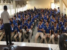 DICAN IMPARTE CHARLAS A 557 ALUMNOS