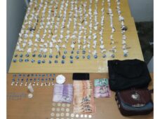 DICAN OCUPA 3,169 PORCIONES DE DROGAS Y 400 CAJETILLAS DE CIGARRILLOS