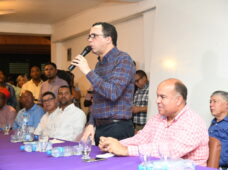 ANDRÉS NAVARRO AFIRMA QUE GONZALO CASTILLO GARANTIZA ACELERAR EL PROCESO DE DESARROLLO QUE VIVE NUESTRO PAÍS