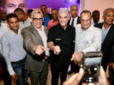 GONZALO CASTILLO TRABAJARÁ PARA GENERAR MÁS EMPLEOS DE CALIDAD Y SALARIOS DIGNOS PARA LOS DOMINICANOS