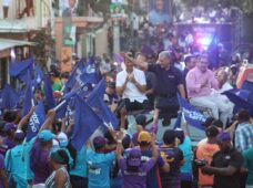 GONZALO CASTILLO ASEGURA QUE CONSOLIDARÁ EL TURISMO DE PUERTO PLATA Y TRAERÁ MÁS INVERSIONISTAS PARA GENERAR “MÁS EMPLEOS, MÁS BIENESTAR Y MÁS CUARTOS PARA TO’ EL MUNDO”