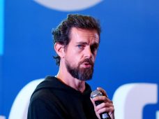 CEO de Twitter donará 1.000 millones de dólares a la lucha contra el coronavirus
