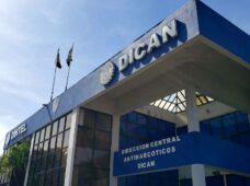 DICAN Confiscan aproximadamente 10.4 kilos de cocaína