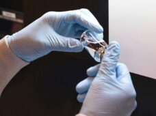 EU: aprueba uso de remdesivir en pacientes con coronavirus