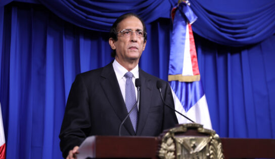 Gobierno decide no pasar a fase 3 desescalada y habrá mayor control medidas prevención; reapertura turismo se mantiene para primero de julio