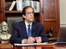 Montalvo: “Pandemia hace más patente y urgente la necesidad de que invirtamos en alfabetización mediática e informacional”