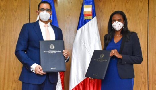 Vigilancia epidemiológica en República Dominicana recibe apoyo de Agencia Francesa de Desarrollo