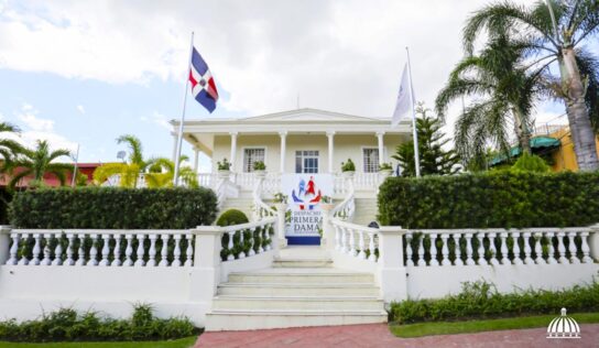 Macarrulla designa comisión reasignará programas sociales del despacho de la Primera Dama a otras instituciones