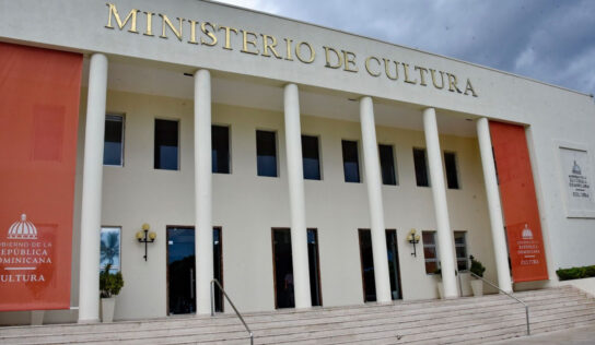 Ministerio de Cultura anuncia participación del escritor mexicano Mario Bojórquez en Festival del Libro y la Cultura