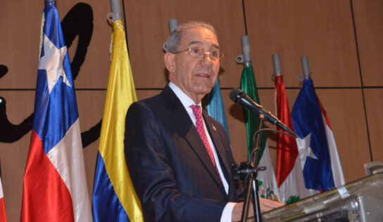 Ministro del MESCyT asegura Gobierno trabaja para encarar desafíos de la Cuarta Revolución Industrial