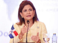 Vicepresidenta asegura que el Gobierno no aprobará modificación de la Normativa 09-15