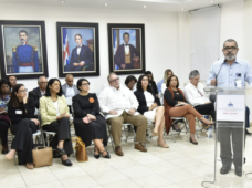 Ministerio de Educación presenta la estrategia de publicación y divulgación de datos y transparencia