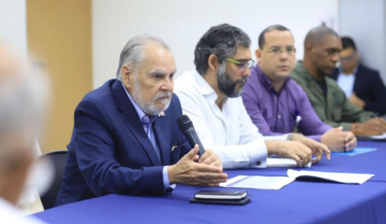 Medio Ambiente sociabiliza inicio de pago para productores Valle Nuevo