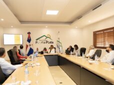 Consejo Zona Franca Puerto Plata presenta memoria de gestión 2022 durante su última reunión del año