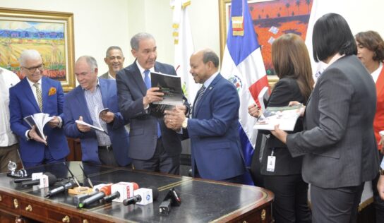 Caen abatidos tres presuntos delincuentes que anoche enfrentaron a tiros agentes policiales