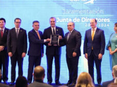 Policía rescata en comunidad de San Cristóbal niña de 10 años fue dejada amarrada en matorrales por su madre