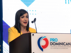 ARRESTAN DOS CON 320 LÁMINAS PRESUMIBLEMENTE COCAÍNA CAMUFLADAS EN CAJAS DE CARTÓN