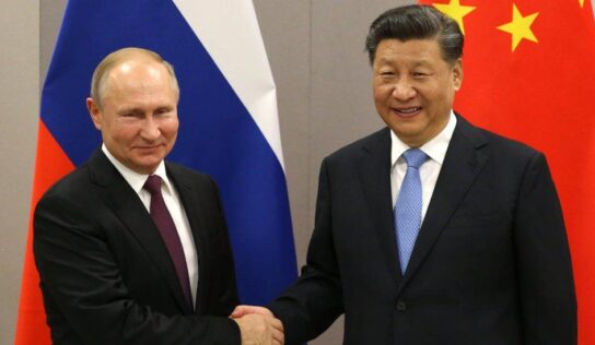 Rusia y China se comprometen a fortalecer lazos