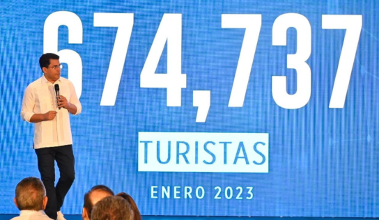 Turismo crece un 27 % en enero