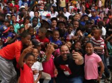 Defensor del Pueblo impacta a cientos de niños, niñas y adolescentes