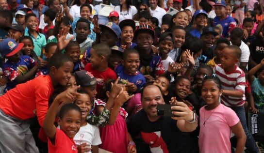 Defensor del Pueblo impacta a cientos de niños, niñas y adolescentes