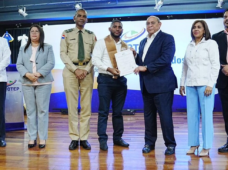 INFOTEP entrega certificados a más de 300 nuevos técnicos