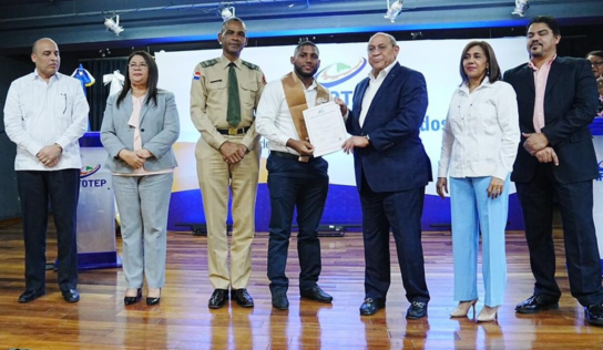 INFOTEP entrega certificados a más de 300 nuevos técnicos