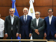 Gobierno anuncia aumento salarial de 19 % al sector privado no sectorizado