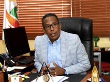 Comedores Económicos asistirá poblados afectados por las lluvias