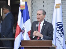 334 alumnos cursarán programas de postgrado en Brasil, España, Francia, México y Suiza, gracias becas del MESCYT