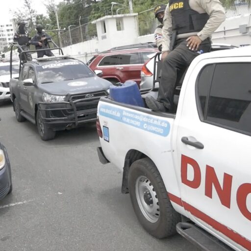 El MP, DNCD y PN realizan nuevos operativos contra microtráfico en Santiago