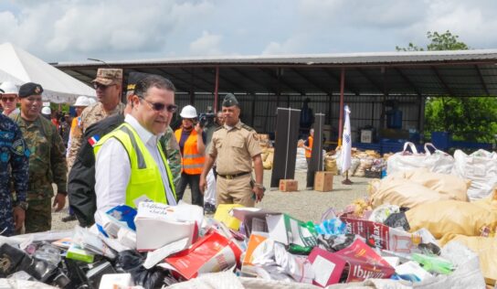 Yayo y CECCOM destruyen casi 20 millones de productos ilegales en protección de la salud y el comercio lícito